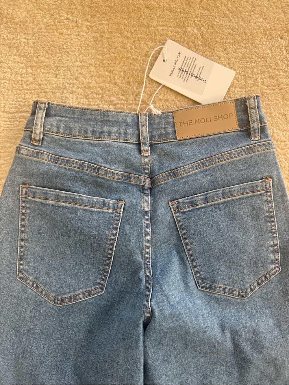 Women’s Embellished Blue Wide-Leg Jeans - Picture 3 of 6